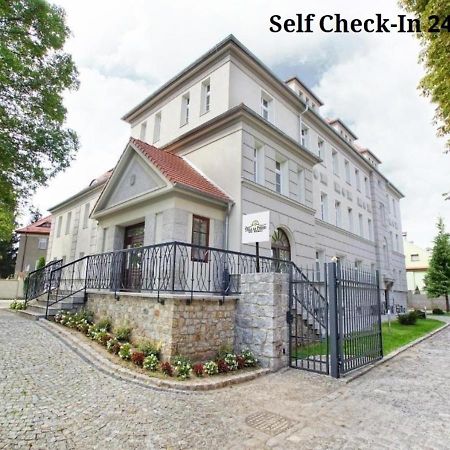 Villa La Pierre Strzegom Eksteriør bilde